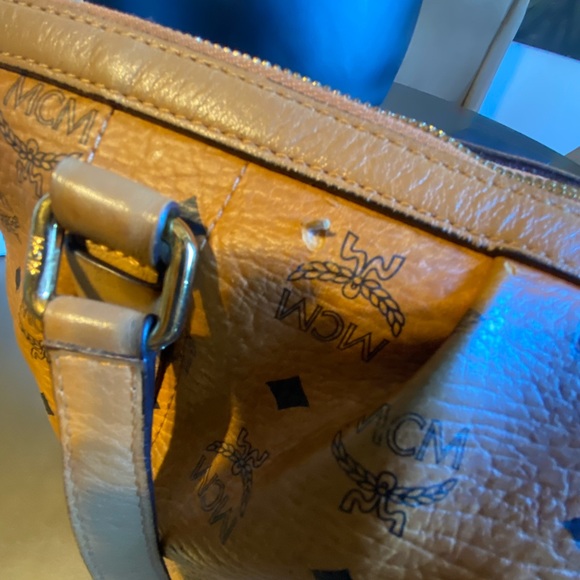 AUTHENTIC MCM VISETOS CLASSIC SATCHEL BAG - Picture 5 of 11